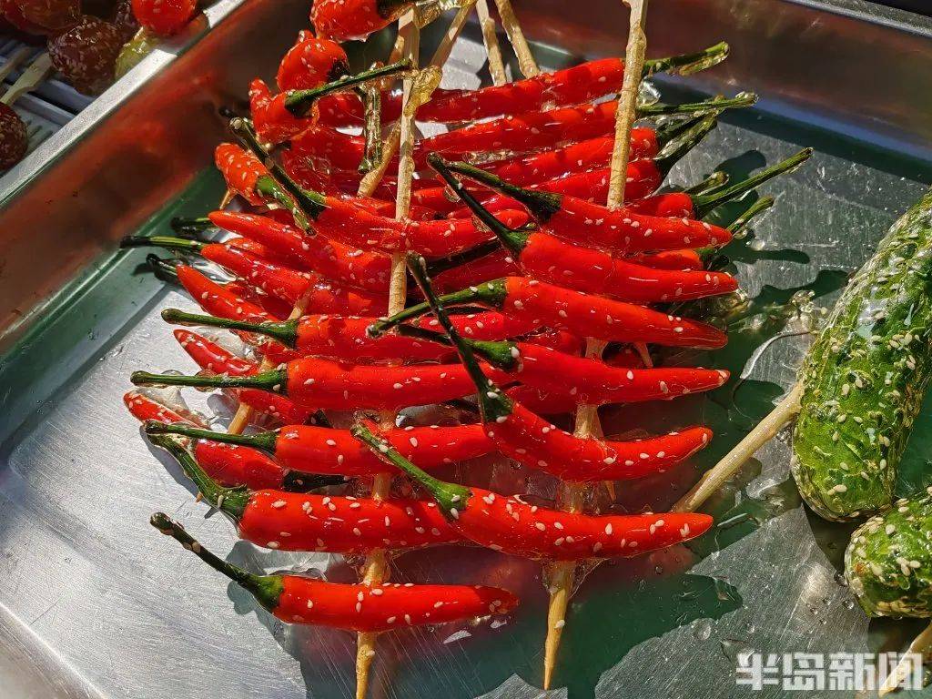 萝卜·元宵·糖球会开街仪式及文艺演出在此举行,吸