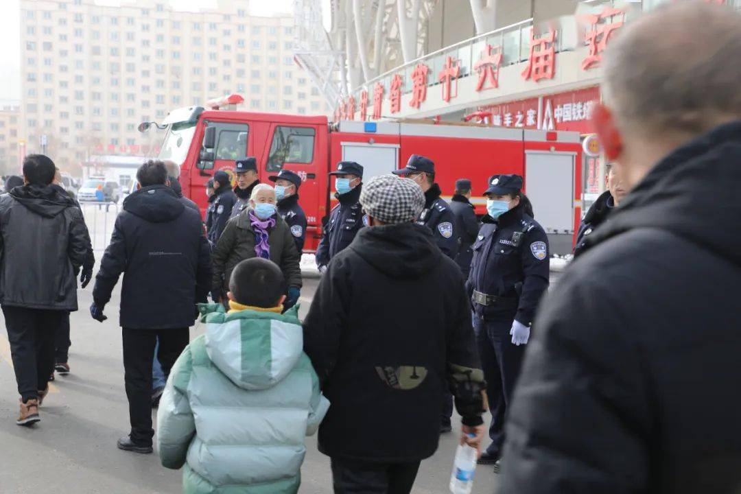 出动警力600余人!