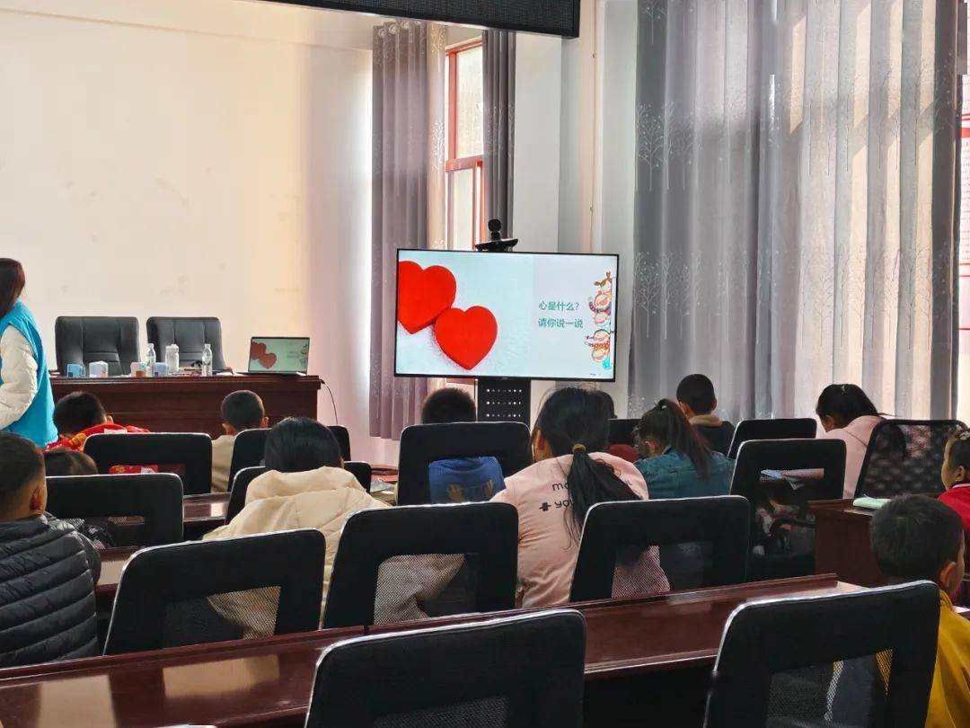 缤纷假期·快乐成长——轩岗乡2024年寒假"芒芒小课堂"圆满结课!