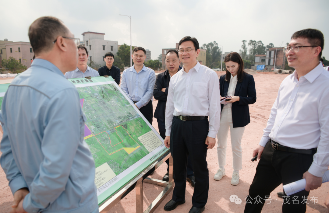 王雄飞到高新区,电白区调研:确保工程建设按照既定时间节点顺利推进