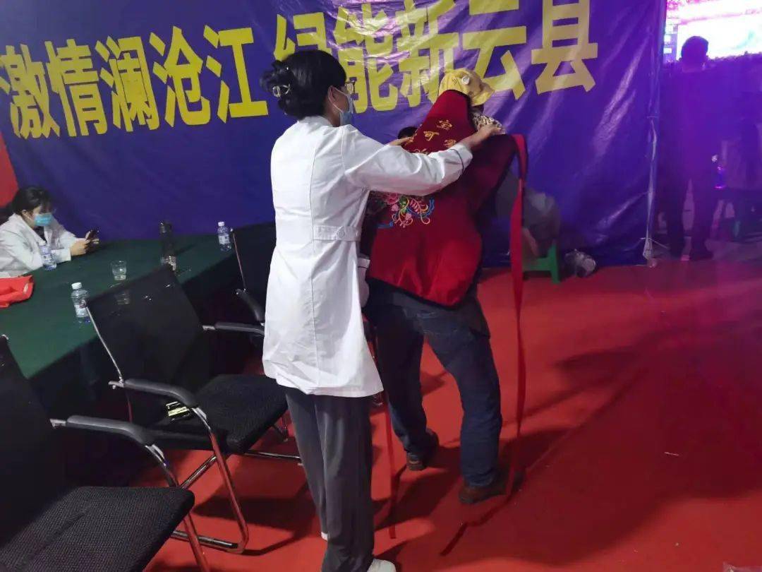 不一样的云县啤酒狂欢节 | 烟花璀璨的背后,是那一抹"天使白"