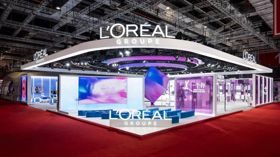 每周速报 | valentino宣布蔡依林为品牌代言人,邓为成