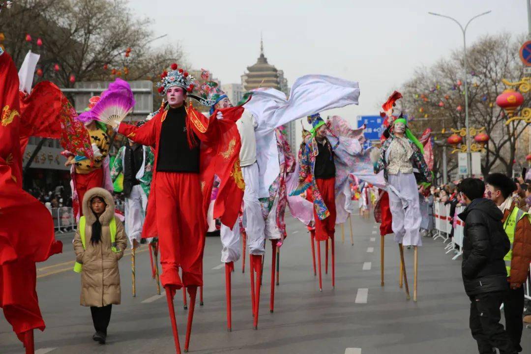 凌源市高跷秧歌图片