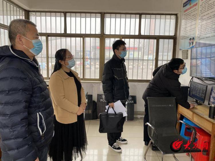 诸城市开展了"五进五了解"式督查,进校园纾困解难,进教室了解学生思想