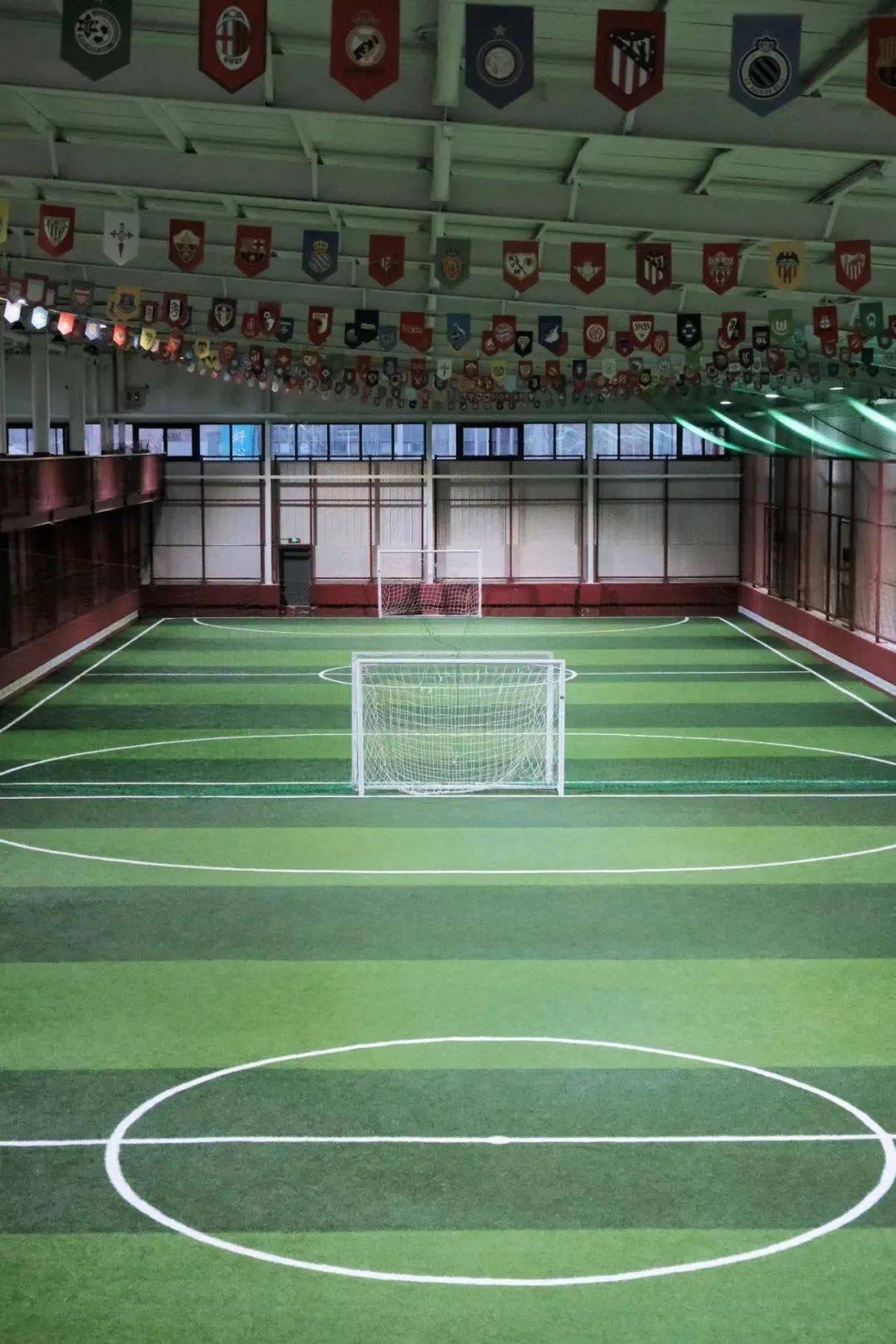 冬奥公园内藏着一个宝藏体育中心,正适合懒散了一个春节的上班族们来