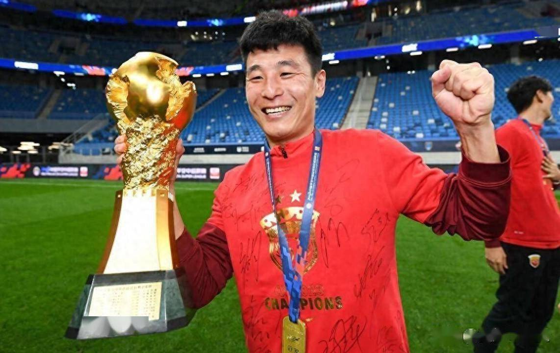 武磊获2023年中国金球奖!