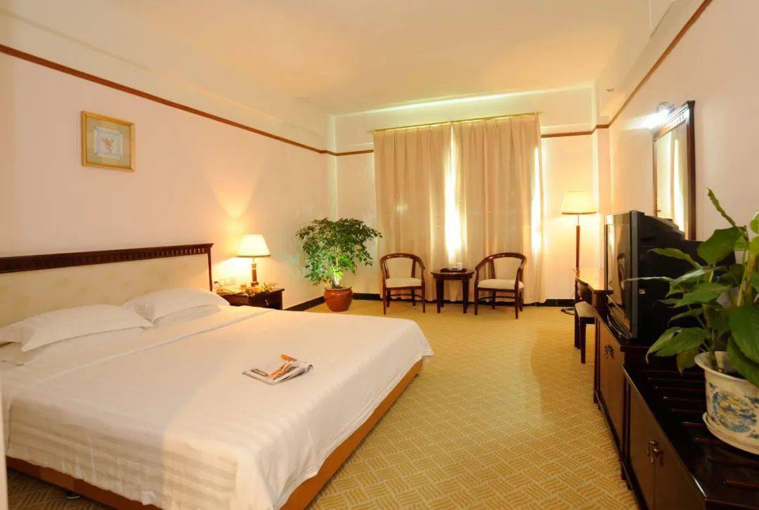 约泡锦江温泉,住进4a景区里,畅泡70 露天温泉~大型