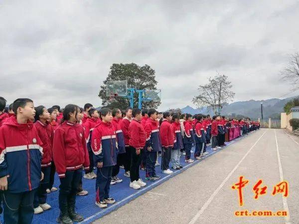 另外,古蔺县太平中学,二郎中学,白沙中学,龙山中学,石宝中学,皇华中学