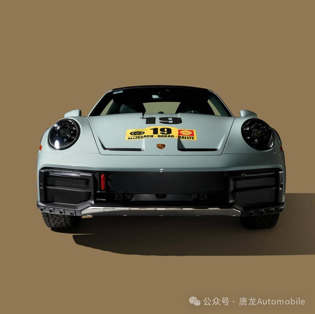 【suv跑车完美车型】保时捷911 dakar融合了越野性能和城市驾驶便利性