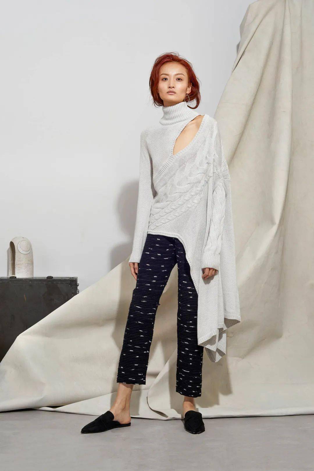 有趣的下摆设计 | 54张秀场高清大图带你了解针织服装下摆的设计门道