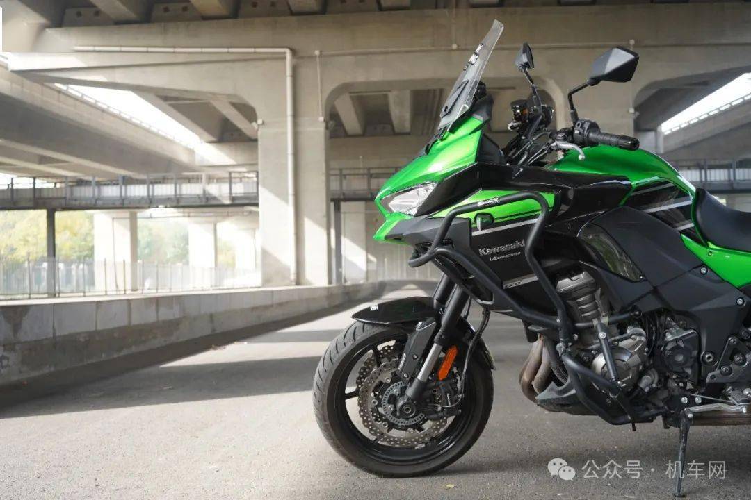 jc君测评:川崎versys 1000,心有猛虎,细嗅蔷薇_搜狐汽车_搜狐网