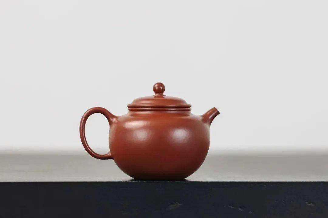 季度窑备前烧乐隐小玩壶手工包银口禅意诗文茶壶,容量:约160mlthe