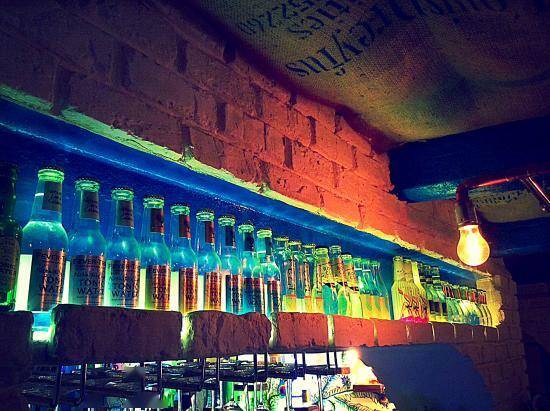 [欧易居·生活] 瓦莱塔夜生活_bar_酒吧_音乐