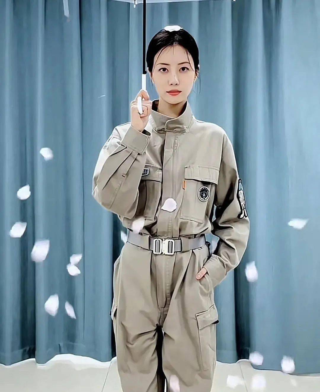杨紫angelababy长腿小花肖战林更新李溪芮和浪姐