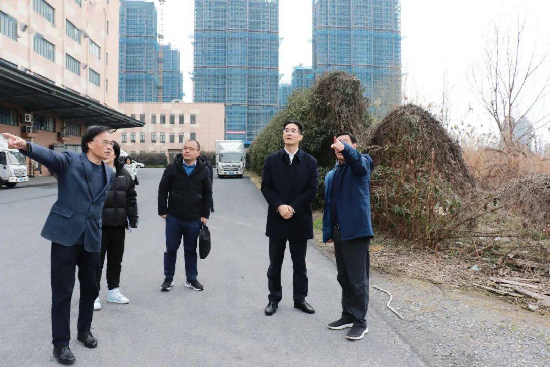 开发区党工委委员,管委会副主任吴建华,开发区经发局,规建局,科技城