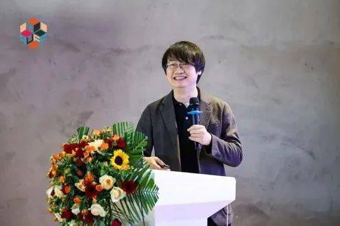 跟着哲学专家一同观赏宇宙电影