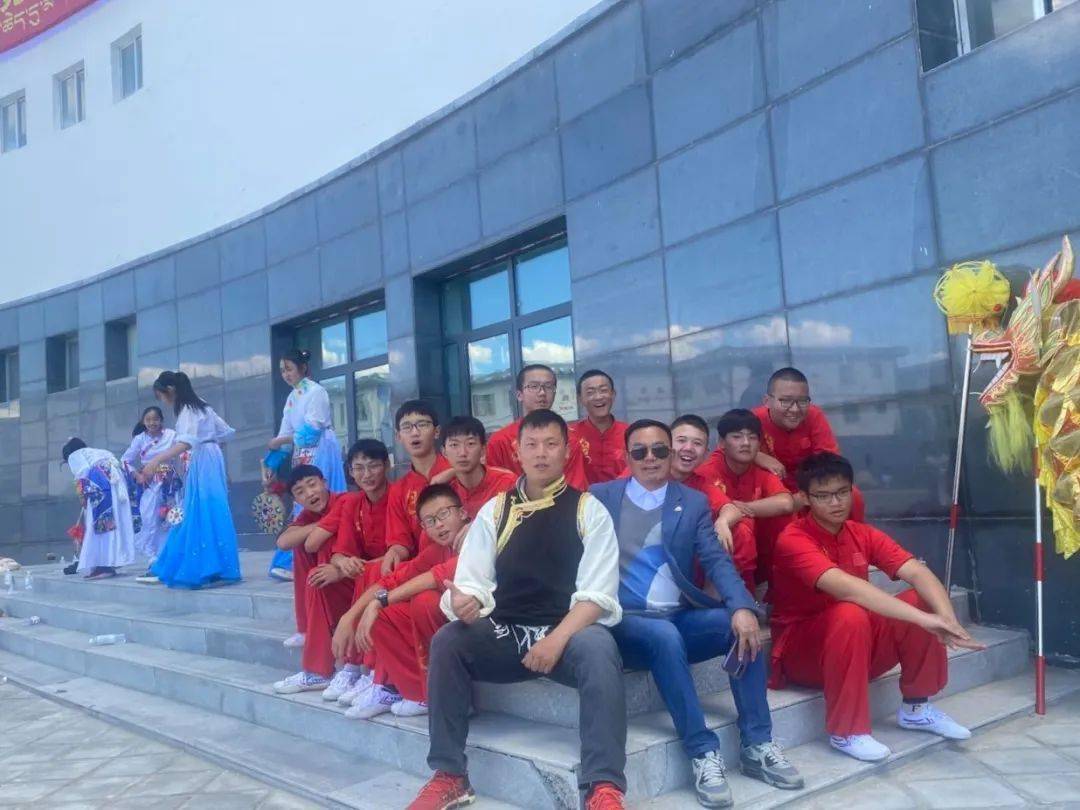 青年_荣誉_中国