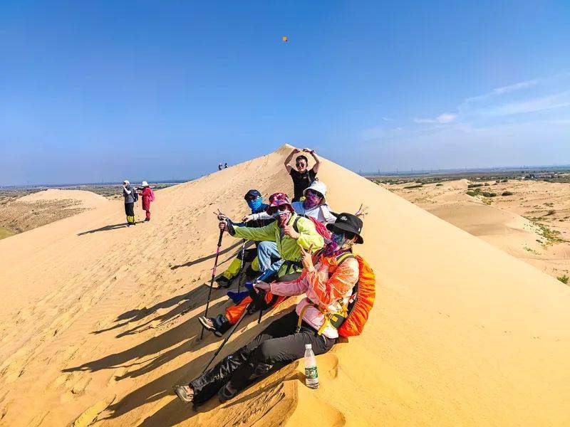 清明3天|徒个61库布齐沙漠|百人沙漠徒步之旅の用脚丈量沙漠-用心