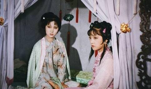 宝玉_袭人_相关