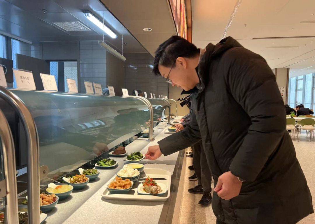 宝山这一园区食堂试营业,企业职工就餐不再难_药谷_员工_用餐