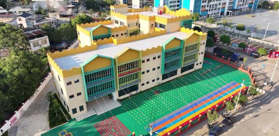 第四小学(民族小学教育集团)实拍图-武宣仙城中学实拍图目前在售的3