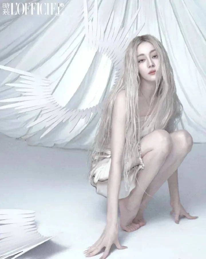 迪丽热巴天使蹲冲上热搜很多人跟风医生紧急提醒