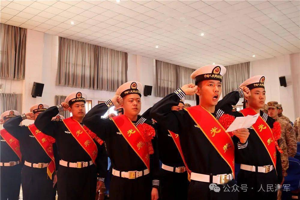 想看的画面都在里面_海军_退役_战区