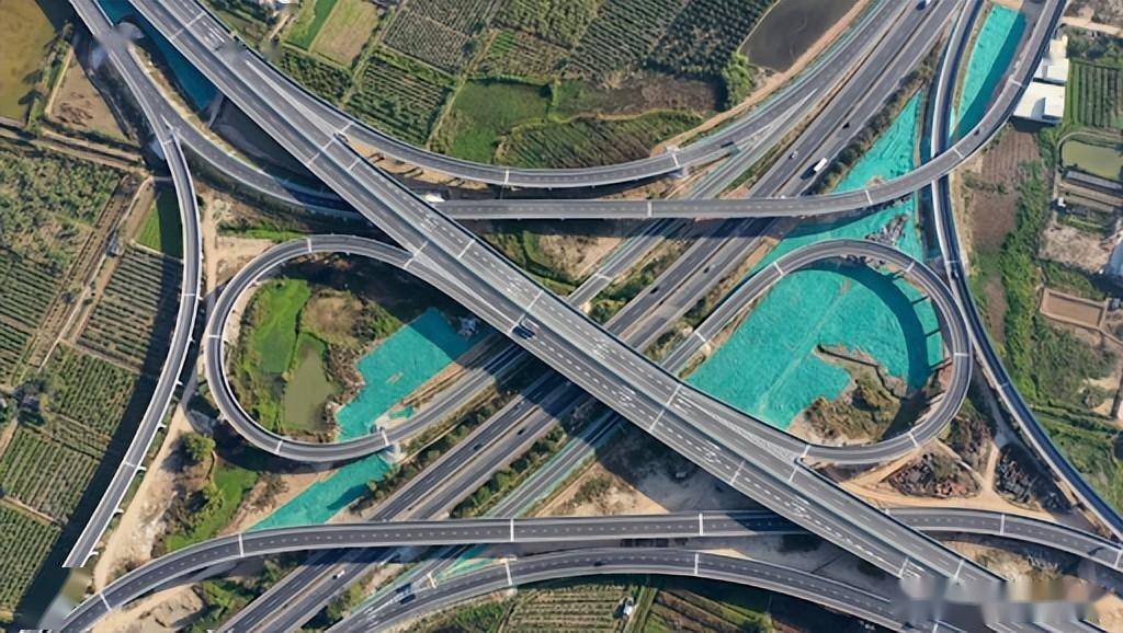 工业基础,那时候印度自诩为第三世界的领袖,面对中国的时候存在优越感