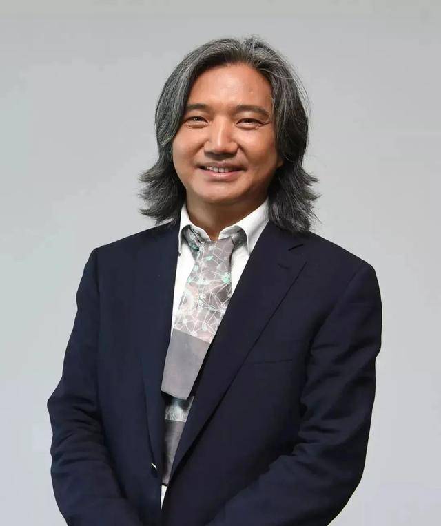 吴为山任全国政协十四届二次会议副秘书长_中国美术馆_民盟中央_文化