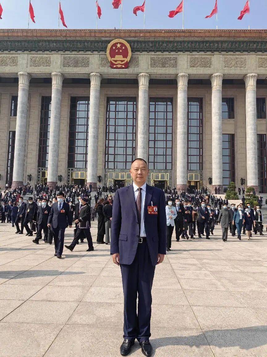 代表风采丨严立淼:敢闯敢创兴实业 初心不改显担当