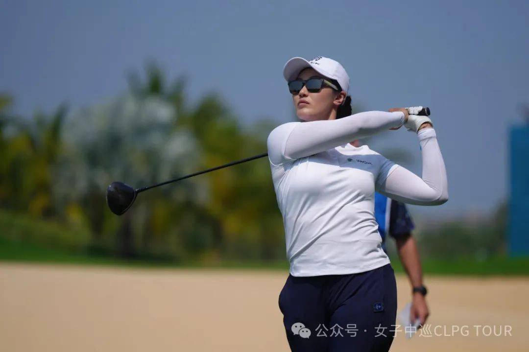 13岁刘宇婕亮相蓝湾大师赛:爸爸刘国梁是我的偶像!