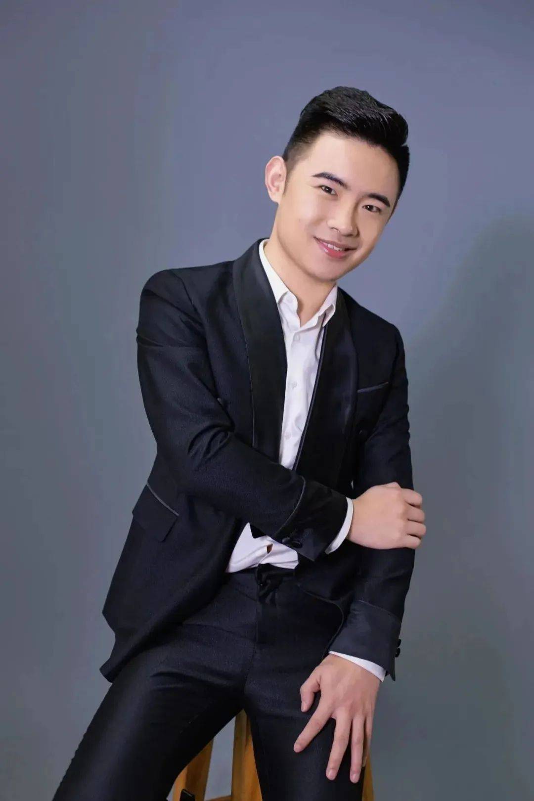 抖音网红博主淄博交通音乐广播主持人闪福侠康康做你的婚礼司仪love