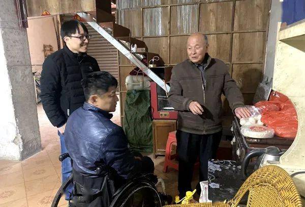 耄耋之年助残扶弱不停歇记福建省学雷锋岗位标兵陈欠水