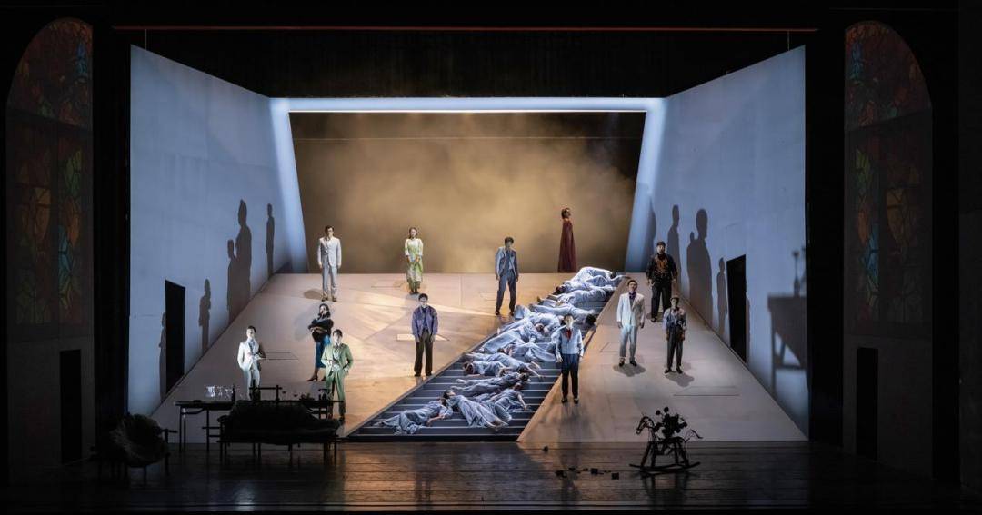 开票预告金星首部自导自演舞台剧日出改编自曹禺大师经典著作5月即将