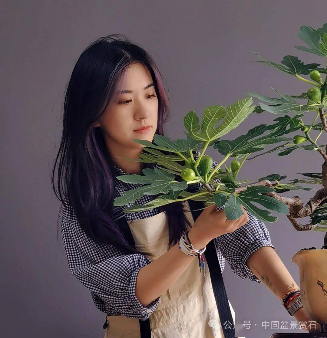 巧手塑绿意闪耀她力量