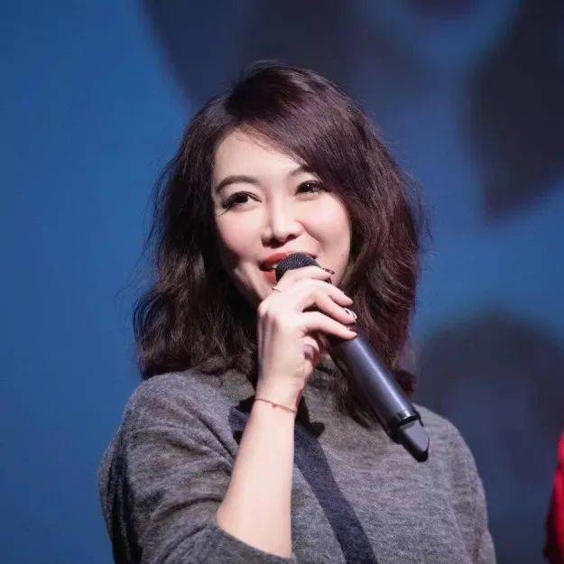 周六)间时动活在本次讲座中,刘玥老师将带领读者走进那一张张尘封已久