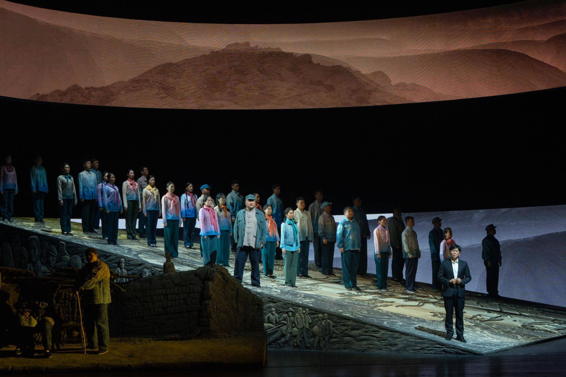 民族歌剧山海情上演国际妇女节开展公益座致敬巾帼英雄