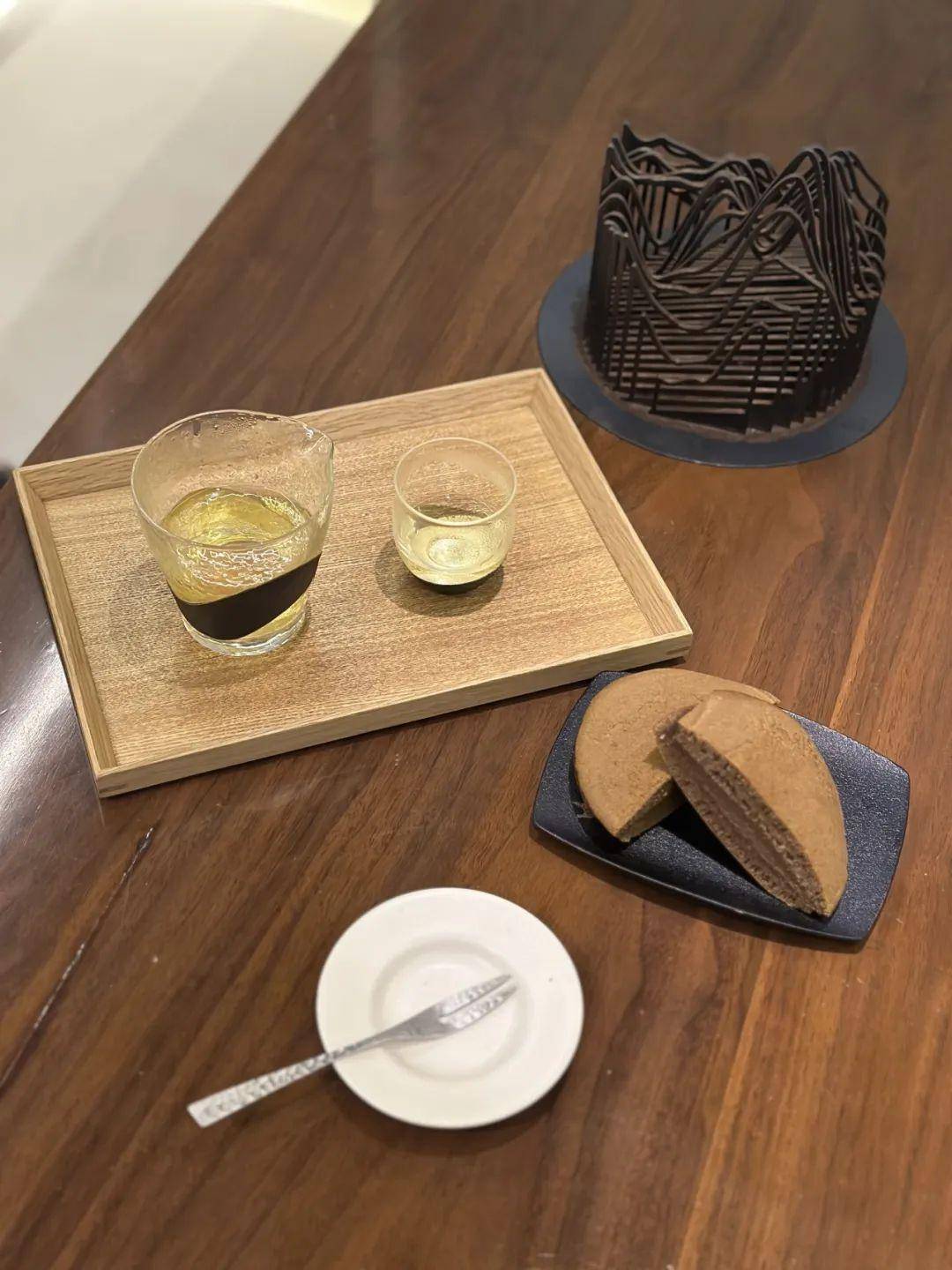 当00后说春天吃茶是正经事丨飨味