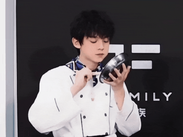 左航平平无奇从小到大的干饭人罢了 能吃是福!_壁纸_头像_表情