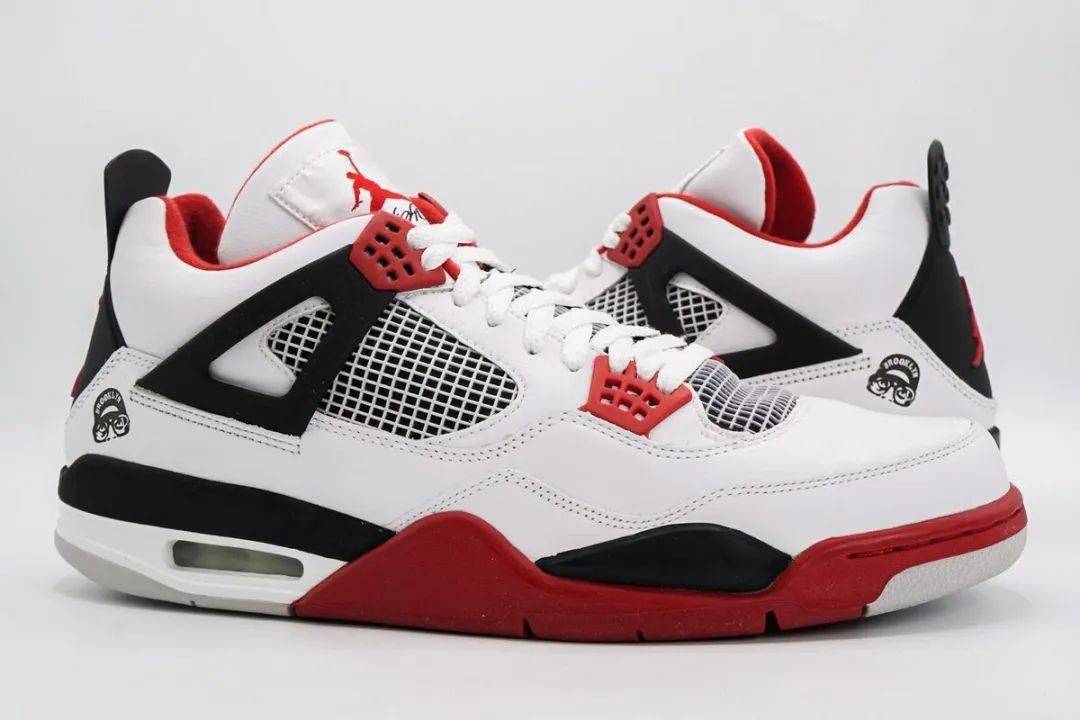 aj4 今年疯狂复刻!这些经典配色,哪些是你的出必入?_jordan_air_日期