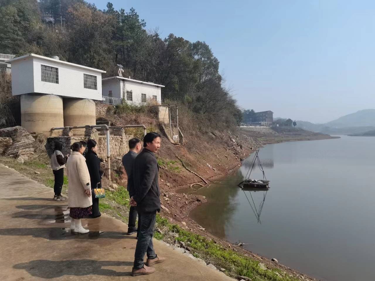 湖南双峰洪山殿镇政协委员工作室开展民主监督活动_张凌波_情况_生活