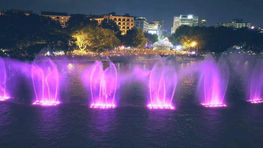 3月12日起杭州西湖音乐喷泉将恢复正常喷放