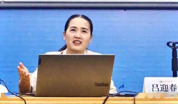 吕迎春老师强调,人因理想而伟大,每个人都应该有自己的理想,在实现