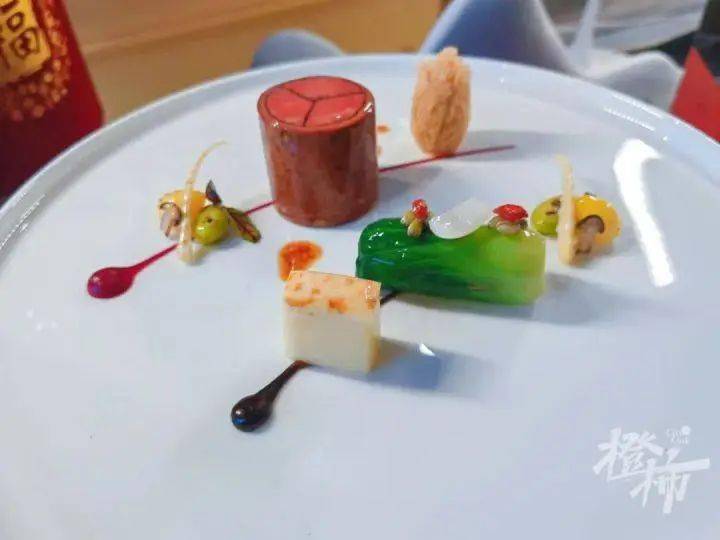 从职高生成为大学老师再成为世界奥林匹克烹饪大赛金牌获得者25岁的