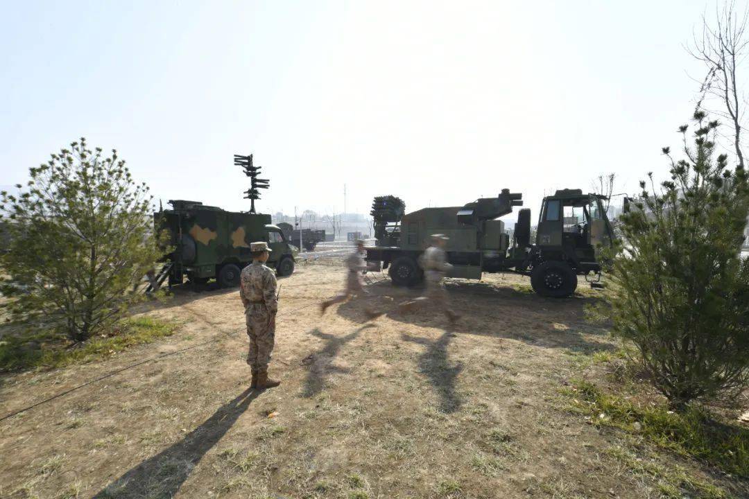起床号 | 请保持那份热爱,奔赴下一场山海_风雨_和风_军旅