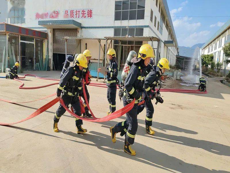 在一线保山消防持续开展消防安全大演练活动
