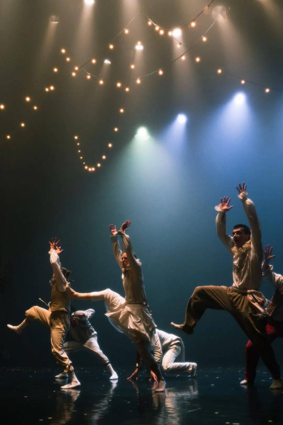 下周国际现代舞圈顶流hofeshshechter舞蹈团回归上海