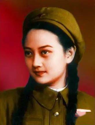 她曾是中国最美女演员是无数60后心中的女神如今已经90岁你还记得她吗