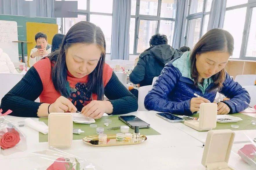 活动_小学_教职工