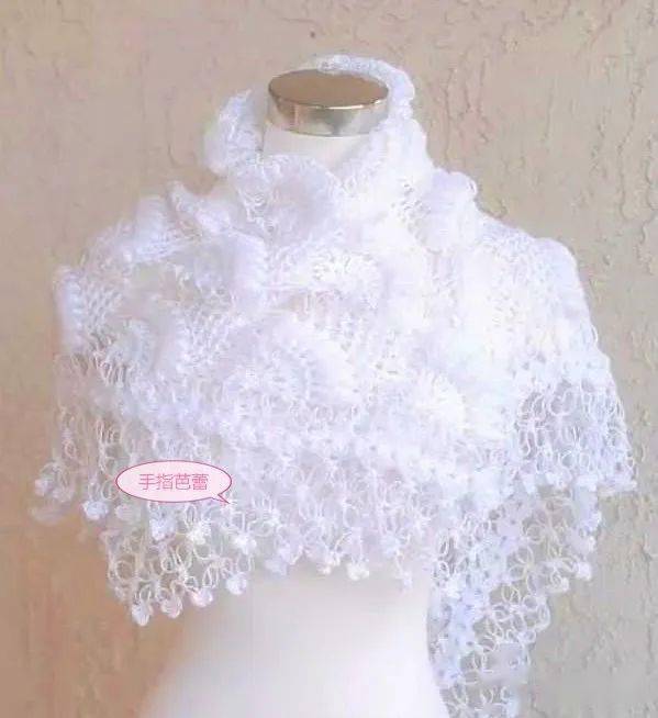 春天 我们穿上自己钩织的披肩